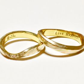 【杢目金屋(もくめがねや)の口コミ】 リングの形から細さ、入れる色まで全て自分たちで決める世界に二つと無い…