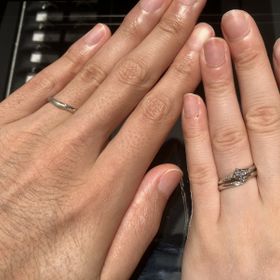 【エクセルコダイヤモンド(EXELCO DIAMOND)の口コミ】 指輪のデザインはどのブランドでも見たことがないデザインでした。一粒の…