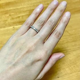 【TRECENTI(トレセンテ)の口コミ】 婚約指輪でハーフエタニティを探していたところ、結婚指輪のフェリーチェ…
