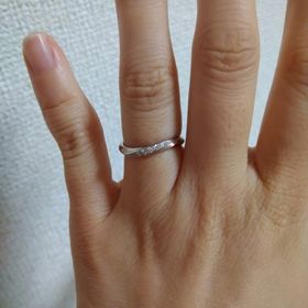 【ケイウノ ブライダル(K.UNO BRIDAL)の口コミ】 3軒目に回ったのがケイウノさんでした。好みとして、ダイヤモンドを入れた…