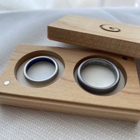 【SORA(ソラ)の口コミ】 タンタルと言う珍しい素材でそれが加工が難しい事、他にはあまりない事、…