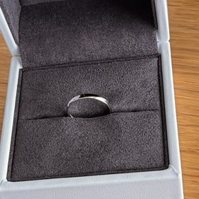 【BONDS(ボンズ)の口コミ】 普段つけることがないので、選んだ結婚指輪はリーズナブルなものを選択。…