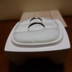 【俄(にわか)の口コミ】 シンプルなデザインと付け心地を重視して選びました。付け心地は抜群!本当…