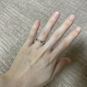 【Honey Bride(ハニーブライド)の口コミ】 あまり太くて少しごつい感じのものが嫌だったので細めを探していました。…