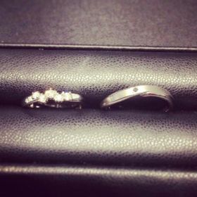 【エクセルコダイヤモンド(EXELCO DIAMOND)の口コミ】 一目惚れでした。
ダイヤモンドがたくさんついていて
ウェーブ形で探して…