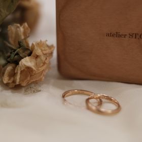 【atelier ST, CAT(アトリエ エスティーキャット)の口コミ】 お店のコンセプトがまず私の迷いをとっぱらってくれました。
結婚指輪とい…
