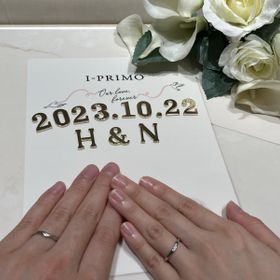 【アイプリモ(I-PRIMO)の口コミ】 婚約指輪と重ね付けできるようなデザインのもので、価格は２つで20万円台…