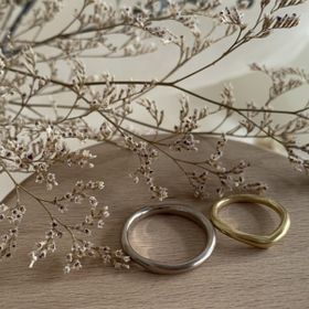 【atelier ST, CAT(アトリエ エスティーキャット)の口コミ】 シンプルだけど私たちらしさも欲しい、そしてずっと身につけていたい、そ…