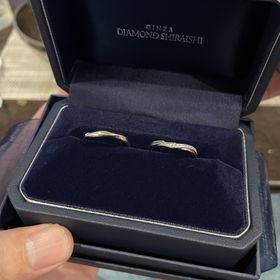 【銀座ダイヤモンドシライシの口コミ】 派手すぎないデザインでありつつキラキラしてるものを探していたところ気…