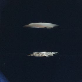 【4℃ BRIDAL(ヨンドシーブライダル)の口コミ】 これからずっと身に着けるものなので、突飛なデザインや流行のデザインと…