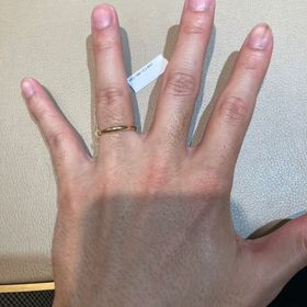 【ティファニー(Tiffany & Co.)の口コミ】 ティファニーとだけあって、高級感があります。
他店のゴールドリングもい…