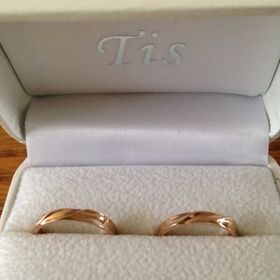 【ESTELLE(エステール)の口コミ】 予算をあまりかけたくなかったので、金額が手頃なものから選びました。デ…