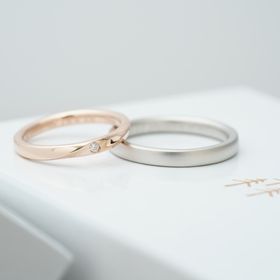 【THREE TREES(スリーツリーズ)の口コミ】 友人がたくさんTHREE TREESさんで指輪を作っていてとても喜んでいたので、…