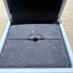 【Foulason(フレゾン)の口コミ】 種類が沢山あり選択肢が幅広いですが担当してくださったスタッフさんの説…