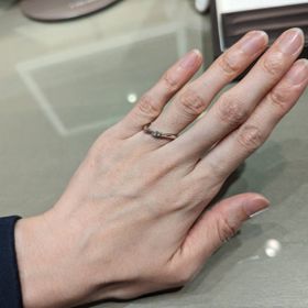 【アイプリモ(I-PRIMO)の口コミ】 ウェーブラインです。とても肌当たりがよく、たくさん試着させていただい…