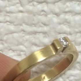 【NIESSING(ニーシング)の口コミ】 何といっても個性的なデザインが決め手です。初め見た時は、今までイメー…