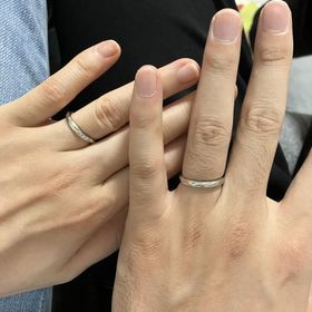 【銀座ダイヤモンドシライシの口コミ】 つけ心地がよく、デザインは派手すぎずシンプルすぎないのが決め手でした…