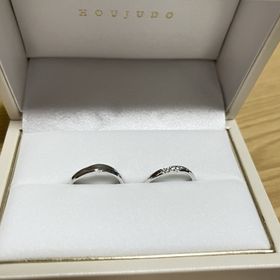 【宝寿堂(ほうじゅどう)の口コミ】 知り合いが何店舗かブランドを回った後にここで購入したと聞きました。石…