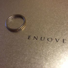 【ENUOVE(イノーヴェ)の口コミ】 主人はシルバー色のリングをほしがっていましたが、私がどうしてもゴール…