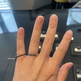 【エクセルコダイヤモンド(EXELCO DIAMOND)の口コミ】 指輪のデザインについて：シンプルで丸みのあるものを求めていましたが、…