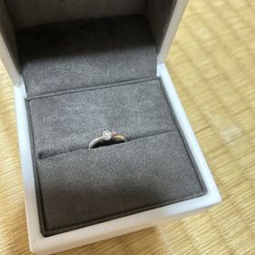 【BIJOUPIKO(ビジュピコ)の口コミ】 とにかく可愛いところです！
真ん中の大きいダイヤだけではなく、ピンクを…