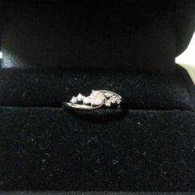 【Galopine & Galopin(ガロピーネガロパン)の口コミ】 別にディズニーファンと言うわけでもなかったのですが、お店でこの指輪を…