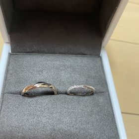 【BIJOUPIKO(ビジュピコ)の口コミ】 この結婚指輪の決め手はオーダーできる所でした！
レディースの指輪の方が…