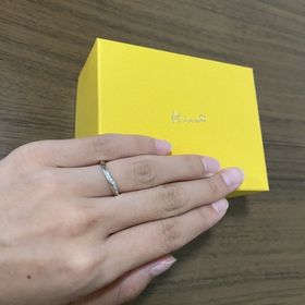 【ケイウノ ブライダル(K.UNO BRIDAL)の口コミ】 プラチナとピンクゴールドの２色使い。一見シンプルな指輪に見えますが、…