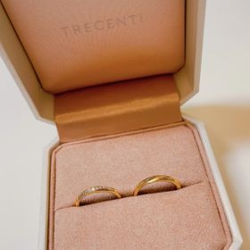 【TRECENTI(トレセンテ)の口コミ】 シルバーが似合わないのでピンクゴールドに。
いくつか見ていた中でつや消…