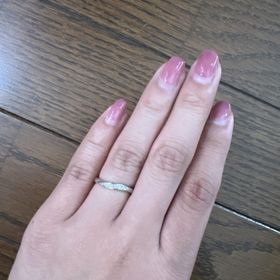 【アイプリモ(I-PRIMO)の口コミ】 デザインがシンプルでいてダイヤの輝きが綺麗で、価格も高すぎず買いやす…