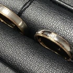 【エクセルコダイヤモンド(EXELCO DIAMOND)の口コミ】 コンビネーションのデザインがとても素敵だと思い購入を考えました。プラ…