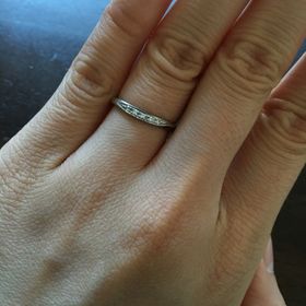 【ラザール ダイヤモンド(LAZARE DIAMOND)の口コミ】 婚約指輪としたもらった物がlazarediamondさんの指輪でした。婚約指輪と結…
