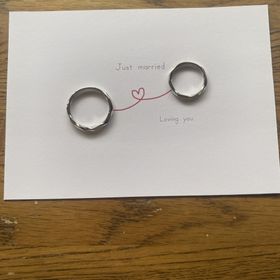 【YUKA HOJO(ユカホウジョウ)の口コミ】 気になってたユカホウジョウさんで購入しました。実際にリングをはめてみ…