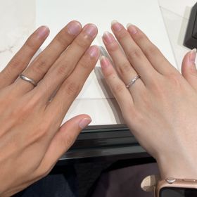 【アイプリモ(I-PRIMO)の口コミ】 ウェーブの形状で手を綺麗に見せたいという点が決め手でした。また、価格…