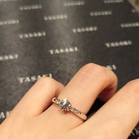 【TASAKI(タサキ)の口コミ】 TASAKIといえば昔から真珠のイメージでしたが、ダイヤの指輪も素敵なもの…