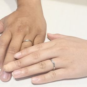 【TOWA(永遠)の口コミ】 デザインはウェーブでダイヤが入っているものにしたかったのでイメージに…