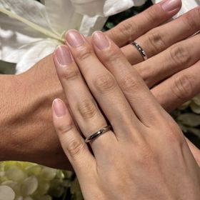 【TANZO.(鍛造指輪)の口コミ】 鋳造製法ではなく鍛造製法なのでとても頑丈な指輪ができました。
プラチナ…