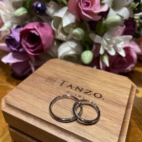 【TANZO.(鍛造指輪)の口コミ】 1mm単位で変更でき自分だけのサイズ、エッジ加工を施したシャープな雰囲気…