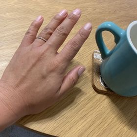 【Makana(マカナ)の口コミ】 指輪のハワイアンジュエリーの波のデザインとハーフエタニティリング のキ…