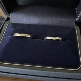 【銀座ダイヤモンドシライシの口コミ】 私が欲しかったデザインというのがキラキラしているけど
普段使いしやすい…