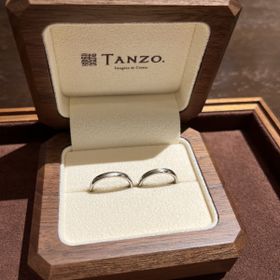 【TANZO.(鍛造指輪)の口コミ】 どんな指輪にしたいか、とても丁寧に相談に応じてくださりました。スタッ…