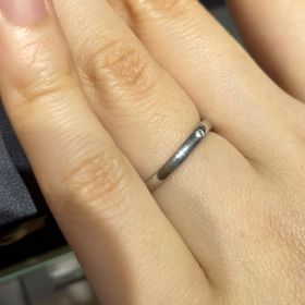 【銀座ダイヤモンドシライシの口コミ】 デザインが良いです。他の店舗もいろいろありましたが、この店のデザイン…