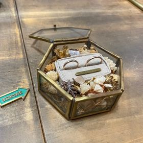 【ついぶ工房の口コミ】 あんまり人と被らず、肌の色との相性が良いピンクゴールドやパヴェ留め加…