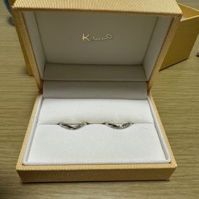 【ケイウノ ブライダル(K.UNO BRIDAL)の口コミ】 指輪のデザインがウェーブ型で探していたため、第一候補に上がりました。…