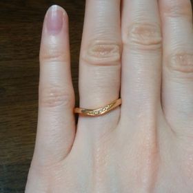 【TRECENTI(トレセンテ)の口コミ】 デザインが可愛くて一目ぼれしました！旦那の指輪は少しデザインが違うも…