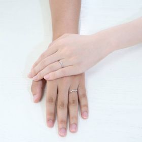 【LEGAN(レガン)の口コミ】 店に展示されていた指輪を見てわれわれに一番似合いそうなのが細身の指輪…