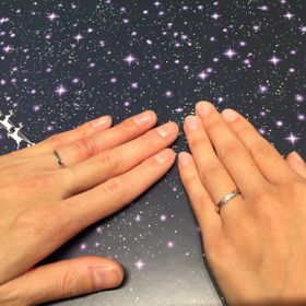 【銀座ダイヤモンドシライシの口コミ】 メンズ用はデザインと金額を総合的に評価して決定しました。
デザインはシ…