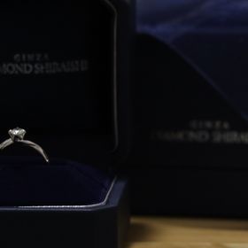 【銀座ダイヤモンドシライシの口コミ】 シンプルで他の人と同じ物というよりかは、自分の好み・他の人とは被らな…