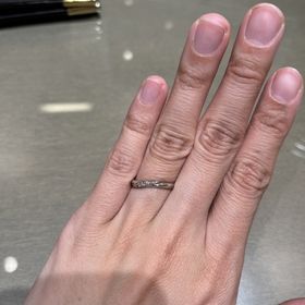 【銀座ダイヤモンドシライシの口コミ】 決めてはつけ心地です。
つけた時のしっくり感が他の店とは異なりました。…