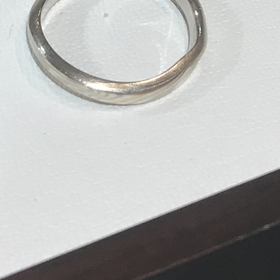 【杢目金屋(もくめがねや)の口コミ】 シンプルなデザインがいいなと思ってこのブランドをみてみました。なかな…